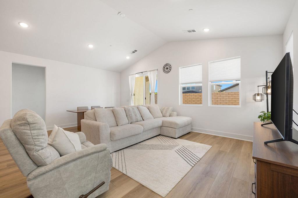 Terra Lago - Residential