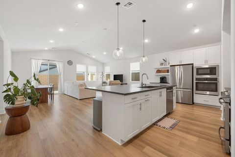 42501 Solicio Way Indio CA 92203