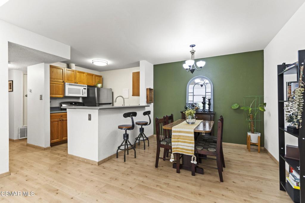 5700 Etiwanda Avenue 248