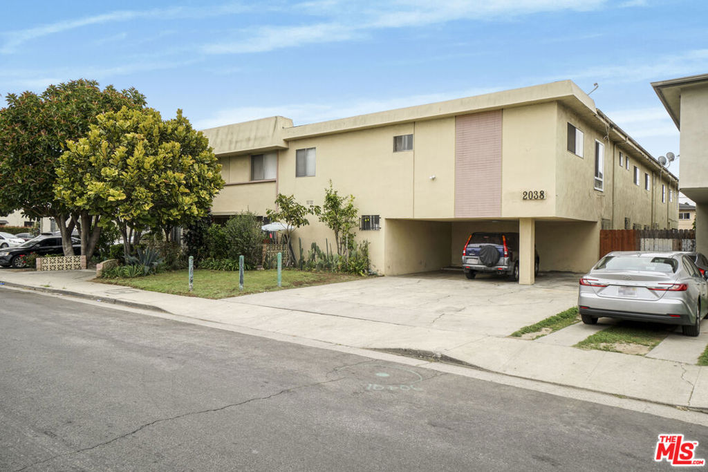 Properties 3 2038 S Holt Avenue