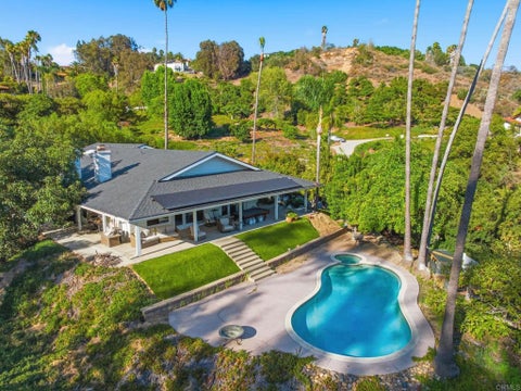 Photo of 3830 Lake Garden Drive, Fallbrook, CA 92028 (MLS # NDP2609648)