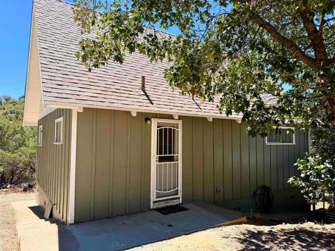 Photo of 3406 Windward Drive Dr, Julian, CA 92036 (MLS # 260021251SD)