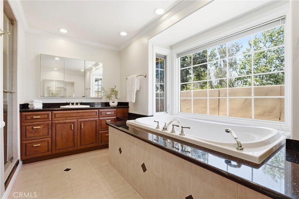 24962 Nellie Gail, Laguna Hills CA 92653 - Photo 35