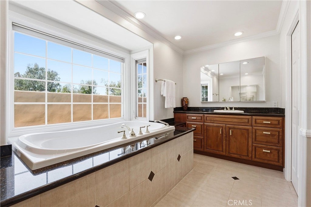 24962 Nellie Gail, Laguna Hills CA 92653 - Photo 36