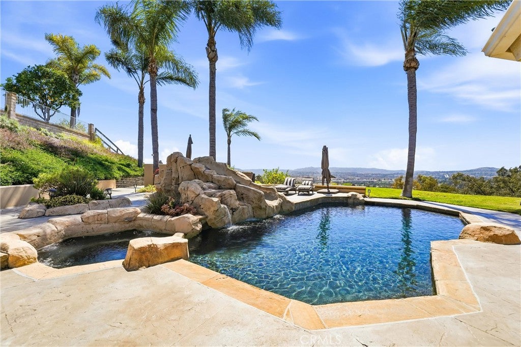 24962 Nellie Gail, Laguna Hills CA 92653 - Photo 20