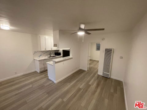 Photo of 25 Navy Street #16, Venice, CA 90291 (MLS # 26866727)