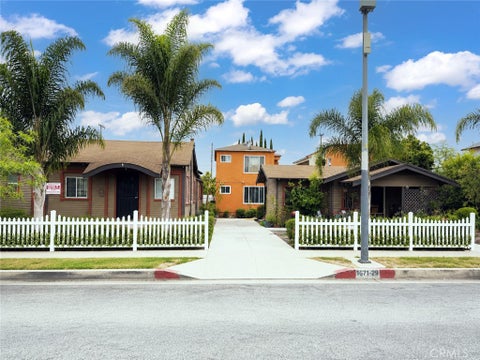Photo of 6729 Middleton ST, Huntington Park, CA 90255 (MLS # OC26203300)