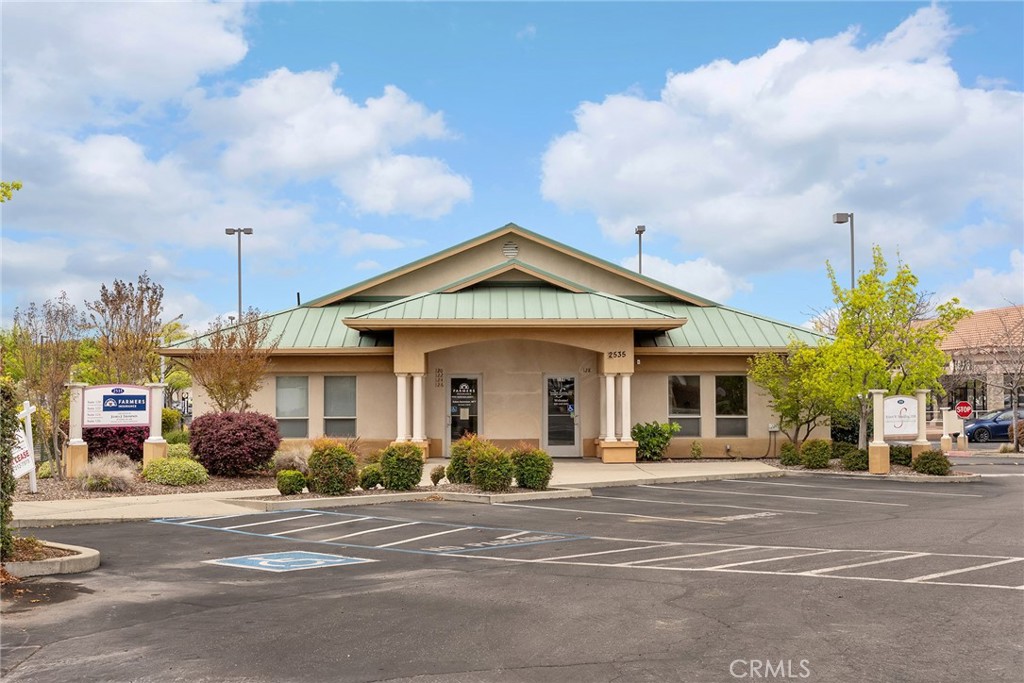 Looking for a seamless transition into an established dental practice space? This exceptional opportunity awaits the right professional. Nestled in a convenient location, this 1,500 square foot dental office comes fully equipped with four operational chairs, ready for immediate use. The current lease runs through March 31, 2028, offering you several years of stability with the potential to negotiate an extension when the time comes. Whether you're an established dentist seeking a new location or a dental professional ready to launch your independent practice, this turnkey space eliminates the typical setup delays and renovation headaches. The current lease holder is motivated to ensure a smooth handover, making this an ideal time to secure this professional space for your dental practice needs. Please see the 3D tour.