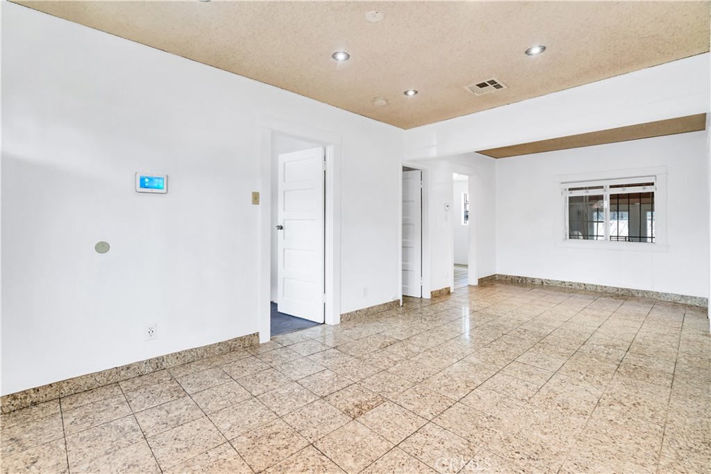 1613 West 56th Street