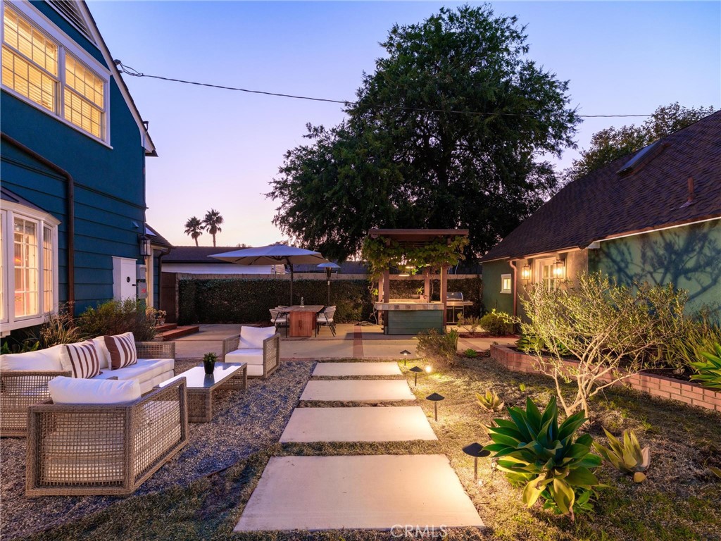 Bixby Knolls (BK) - Residential
