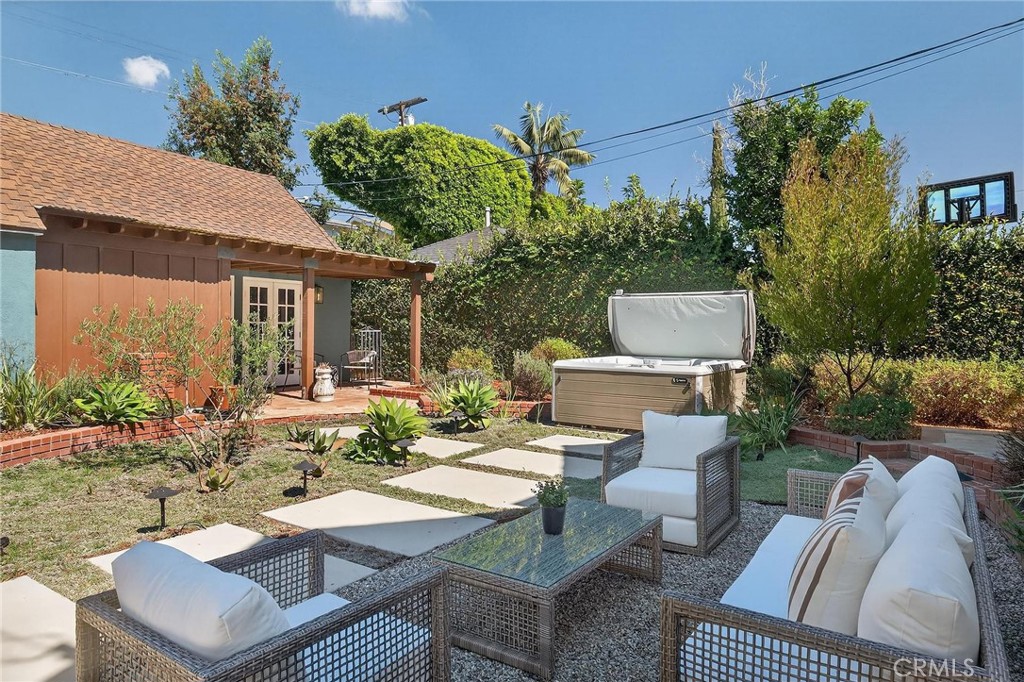 Bixby Knolls (BK) - Residential