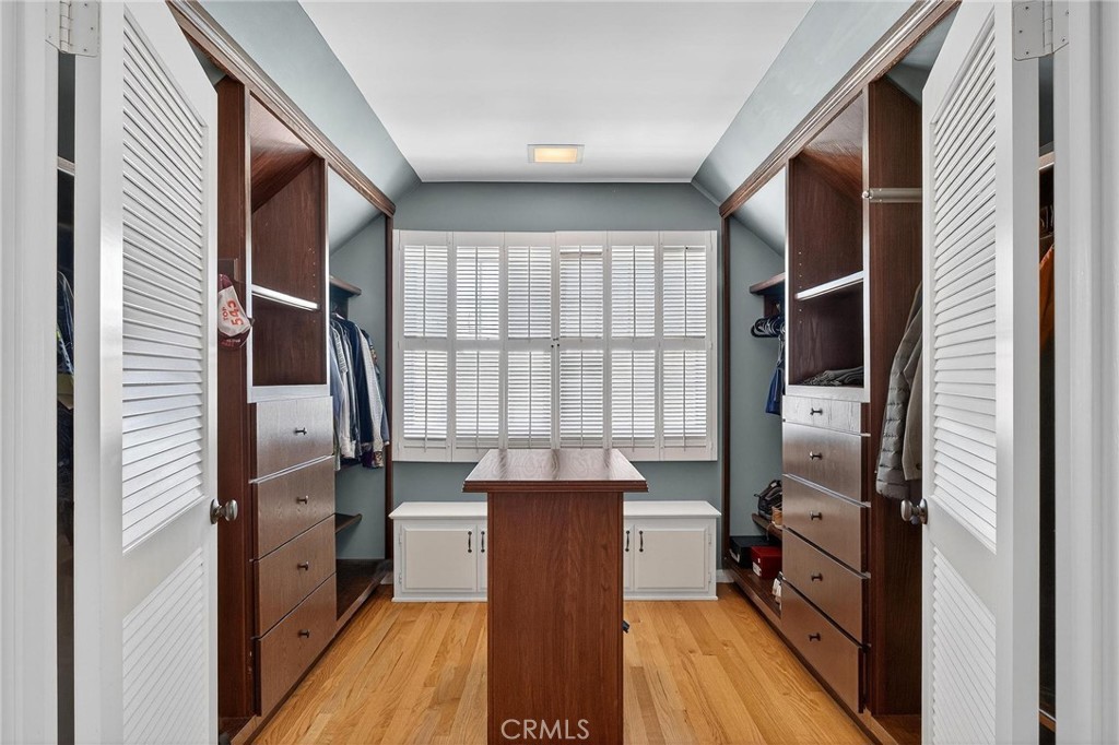 Bixby Knolls (BK) - Residential