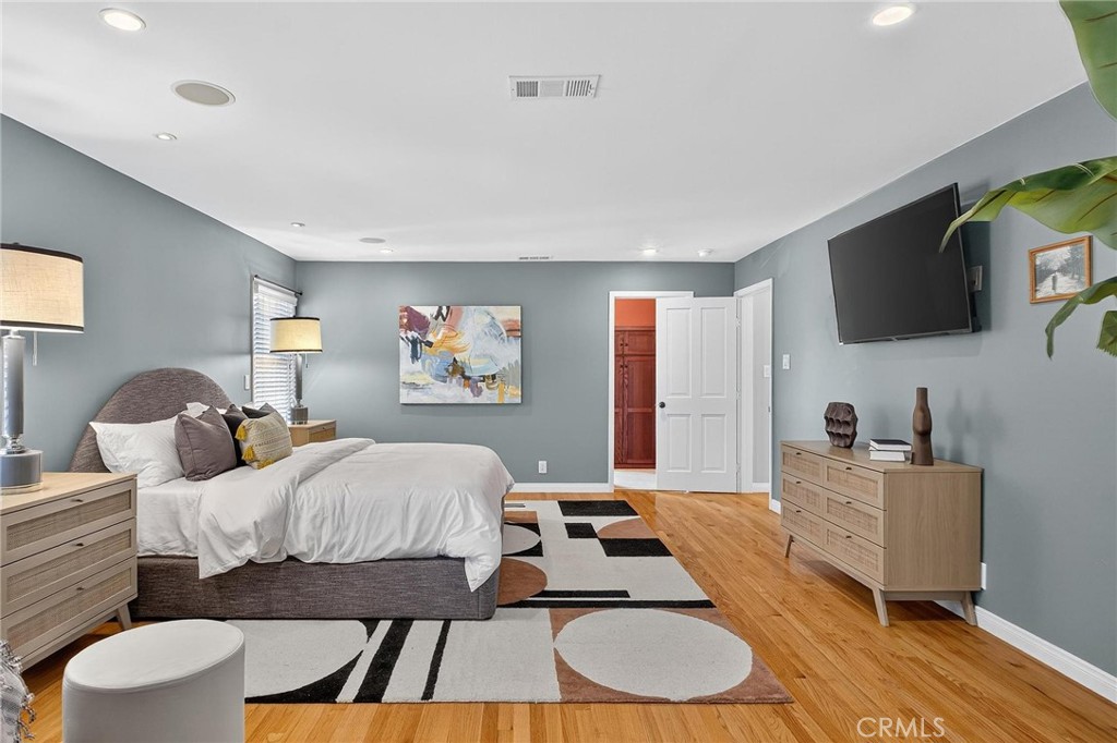 Bixby Knolls (BK) - Residential