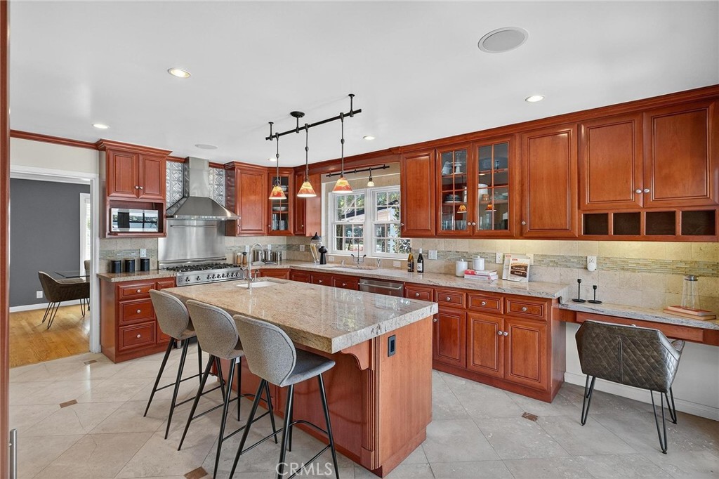 Bixby Knolls (BK) - Residential