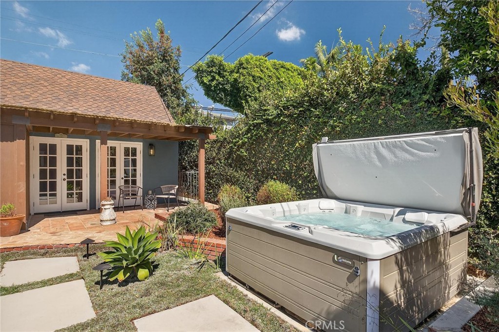 Bixby Knolls (BK) - Residential