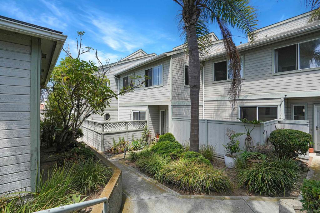 Move-In Ready Ocean Beach Condo – Blocks from the Sand! Live the OB lifestyle in this beautifully upgraded 3-bed, 2-bath condo/townhome just a short stroll from the beach, restaurants, shops, and entertainment. Bright and open, the home features vaulted ceilings and a seamless flow between the kitchen, dining, and living areas—perfect for relaxing or entertaining. The modern kitchen offers granite countertops, stainless steel appliances, and ample storage. Enjoy elegant bamboo flooring throughout and unwind in the spacious primary suite with en-suite bath and direct access to a large private patio—ideal for morning coffee or evening sunsets. This turnkey home includes an attached 2-car garage with direct access, plus 2 driveway parking spaces. You're just minutes from Downtown San Diego, the Zoo, Airport, Coronado, and Balboa Park. Don't miss this incredible opportunity to own in one of San Diego’s most desirable beach communities! Move-In Ready Ocean Beach Condo – Blocks from the Sand! Live the OB lifestyle in this beautifully upgraded 3-bed, 2-bath condo/townhome just a short stroll from the beach, restaurants, shops, and entertainment. Bright and open, the home features vaulted ceilings and a seamless flow between the kitchen, dining, and living areas—perfect for relaxing or entertaining. The modern kitchen offers quartz countertops, stainless steel appliances, and ample storage. Enjoy elegant bamboo flooring throughout and unwind in the spacious primary suite with en-suite bath and direct access to a large private patio—ideal for morning coffee or evening sunsets. This turnkey home includes an attached 2-car garage with direct access, plus 2 driveway parking spaces. You're just minutes from Downtown San Diego, the Zoo, Airport, Coronado, and Balboa Park. Don't miss this incredible opportunity to own in one of San Diego’s most desirable beach communities!