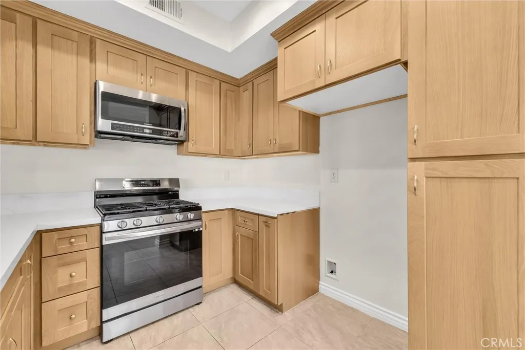 Corona, California 92882, United States, 2 Bedrooms Bedrooms, ,2 BathroomsBathrooms,Residential,Active,257323