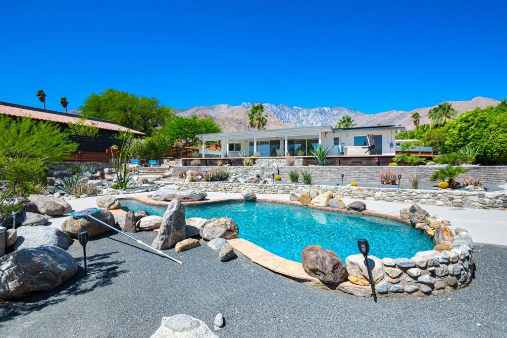 Chino Canyon - Residential