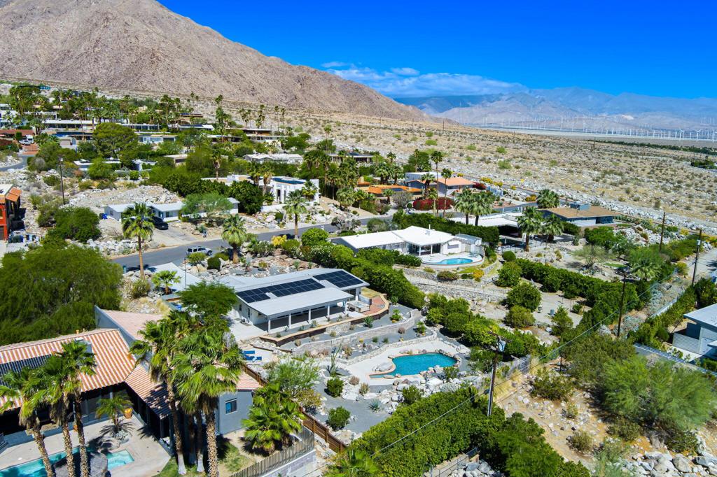 Chino Canyon - Residential