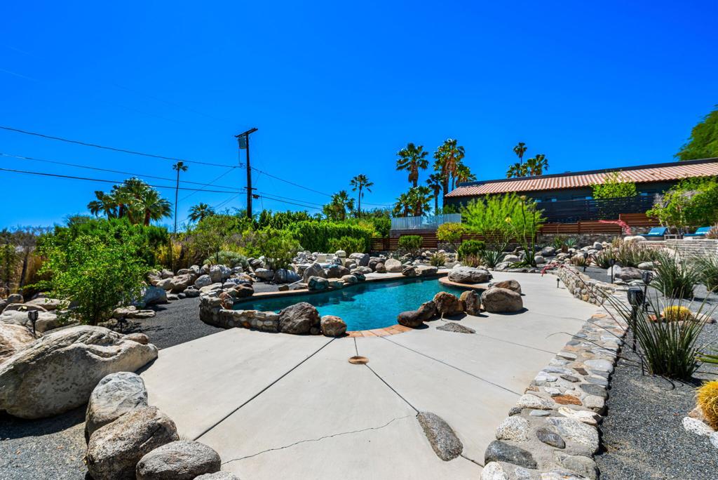 Chino Canyon - Residential