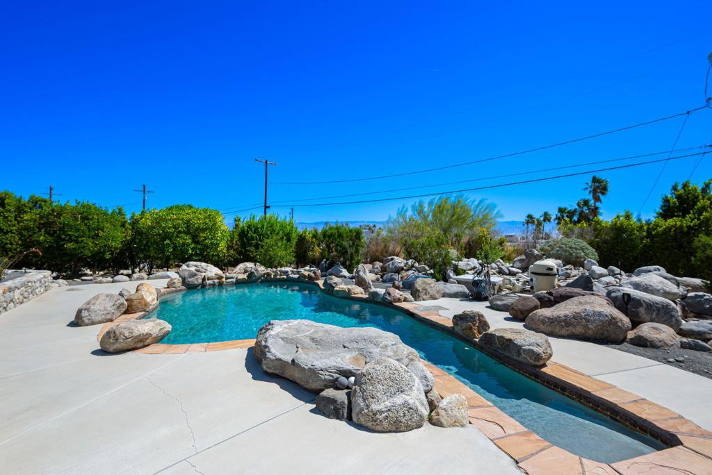 Chino Canyon - Residential