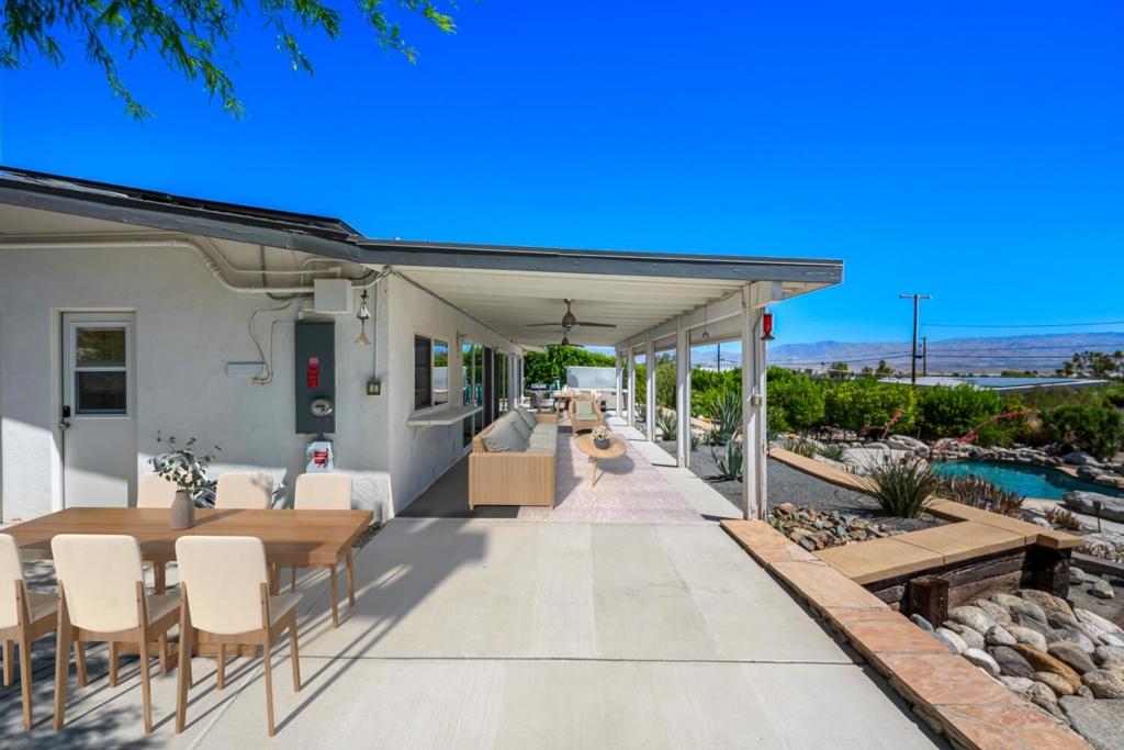 Chino Canyon - Residential