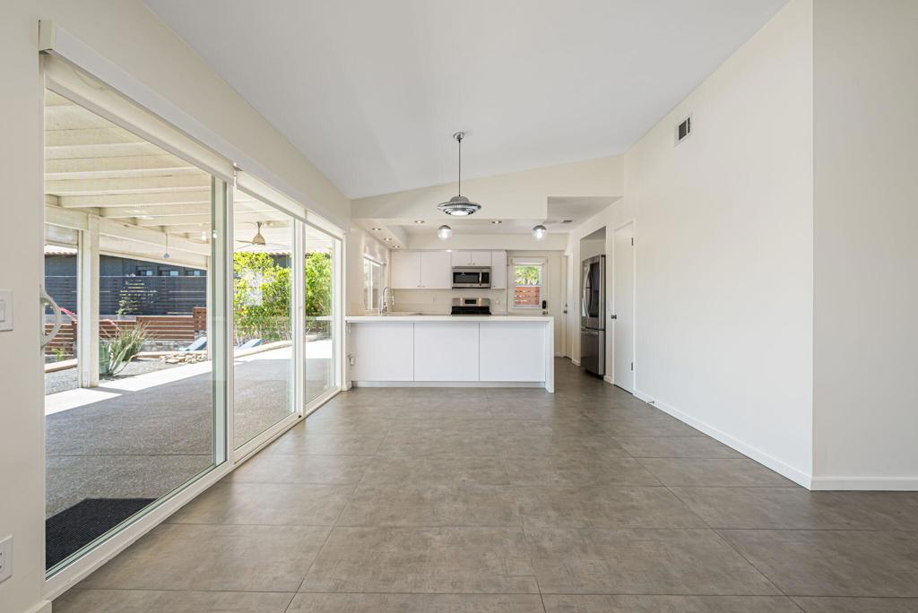 Chino Canyon - Residential