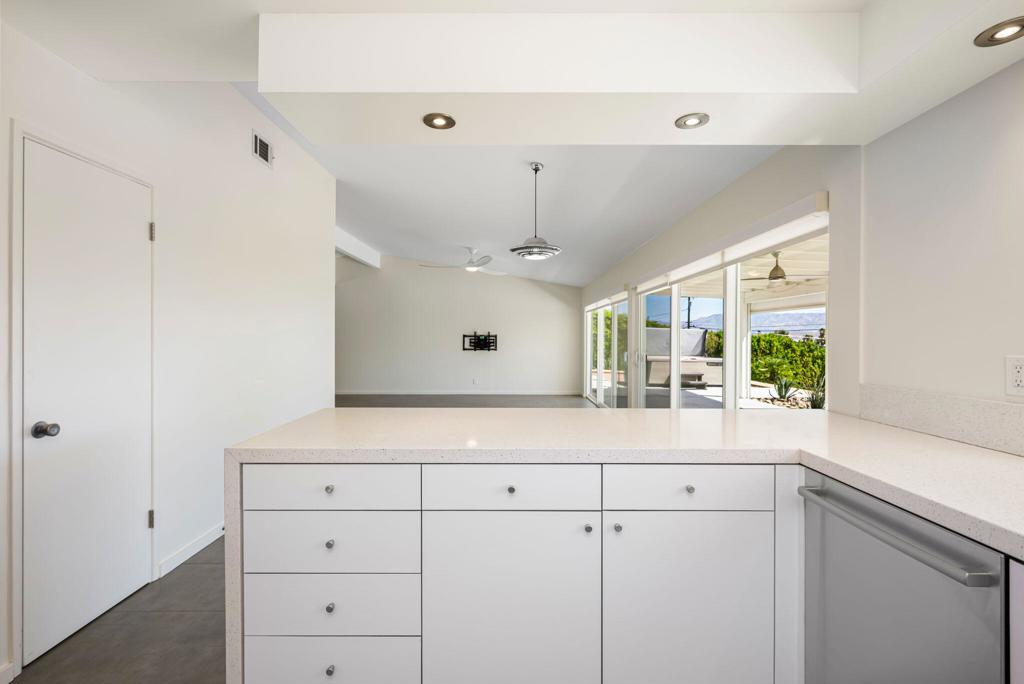 Chino Canyon - Residential