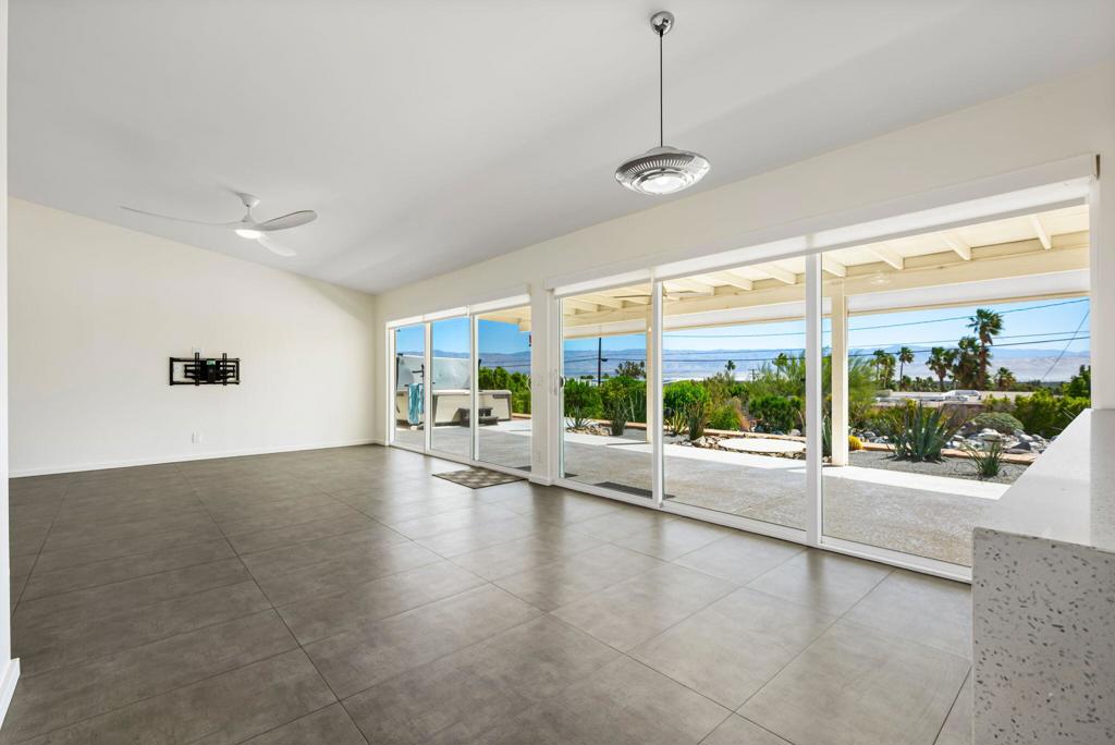 Chino Canyon - Residential