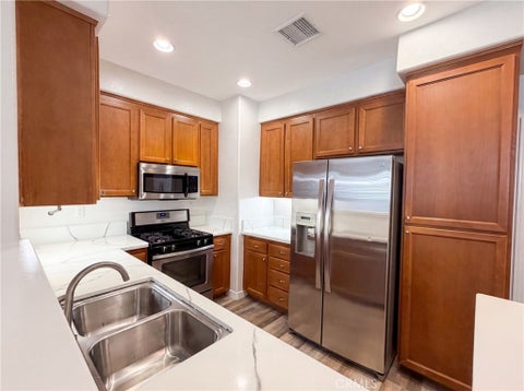 Tiny photo for 41534 King Palm AVE, Murrieta, CA 92562 (MLS # IV26158853)