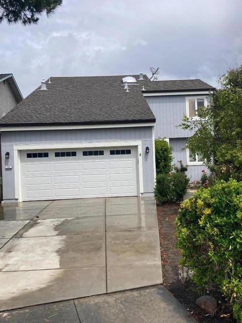 Photo of 233 Central Avenue, Half Moon Bay, CA 94019 (MLS # ML82044072)