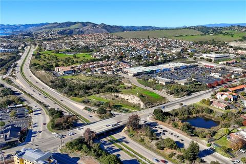 100 Oak Pismo Beach CA 93420