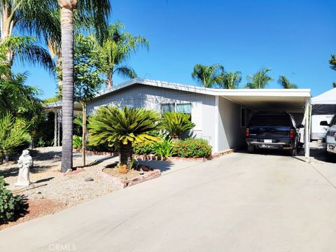 25130 E Posey Hemet CA 92544
