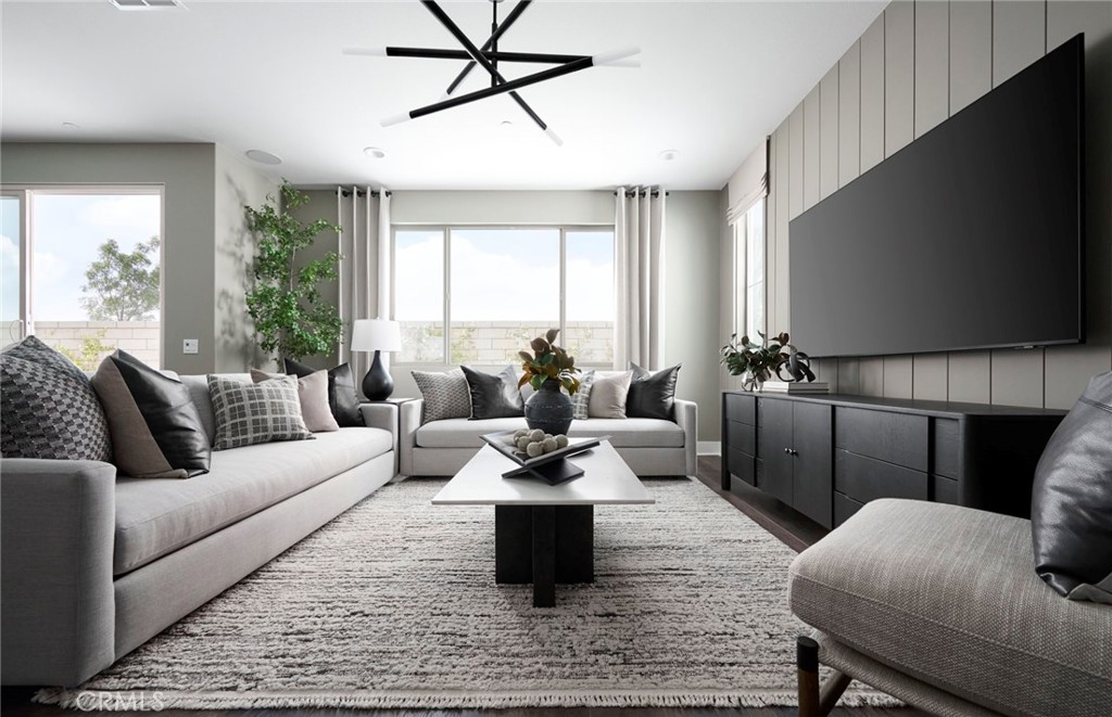 4218 East Flutter Privado
