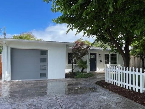 Photo of 275 Beechnut Avenue, Sunnyvale, CA 94085 (MLS # ML82044108)