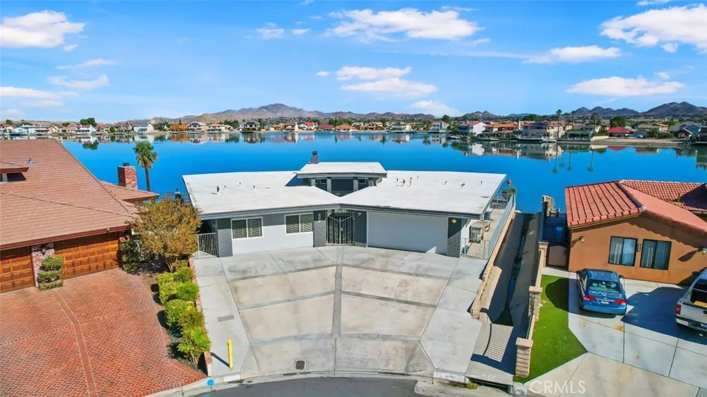 Victorville, California 92395, United States, 4 Bedrooms Bedrooms, ,3 BathroomsBathrooms,Residential,Active,122795