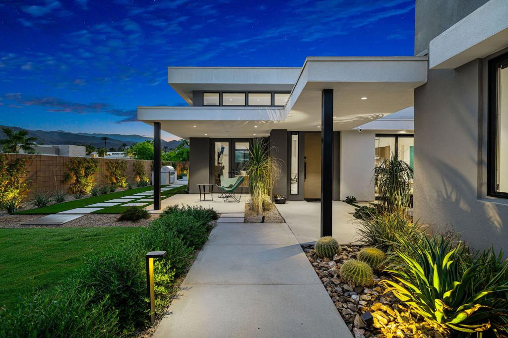 Revelle at Clancy Ln - Residential