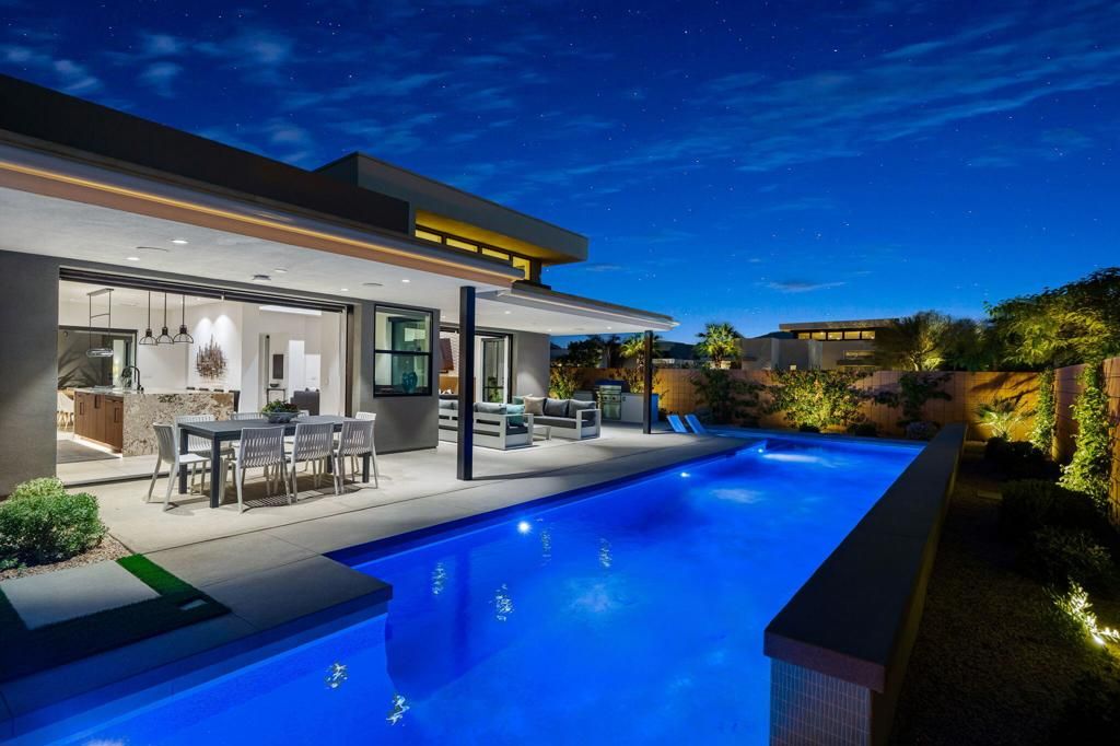 Photo of 6 Garnet Court, Rancho Mirage, CA 92270 (MLS # 219136315DA)