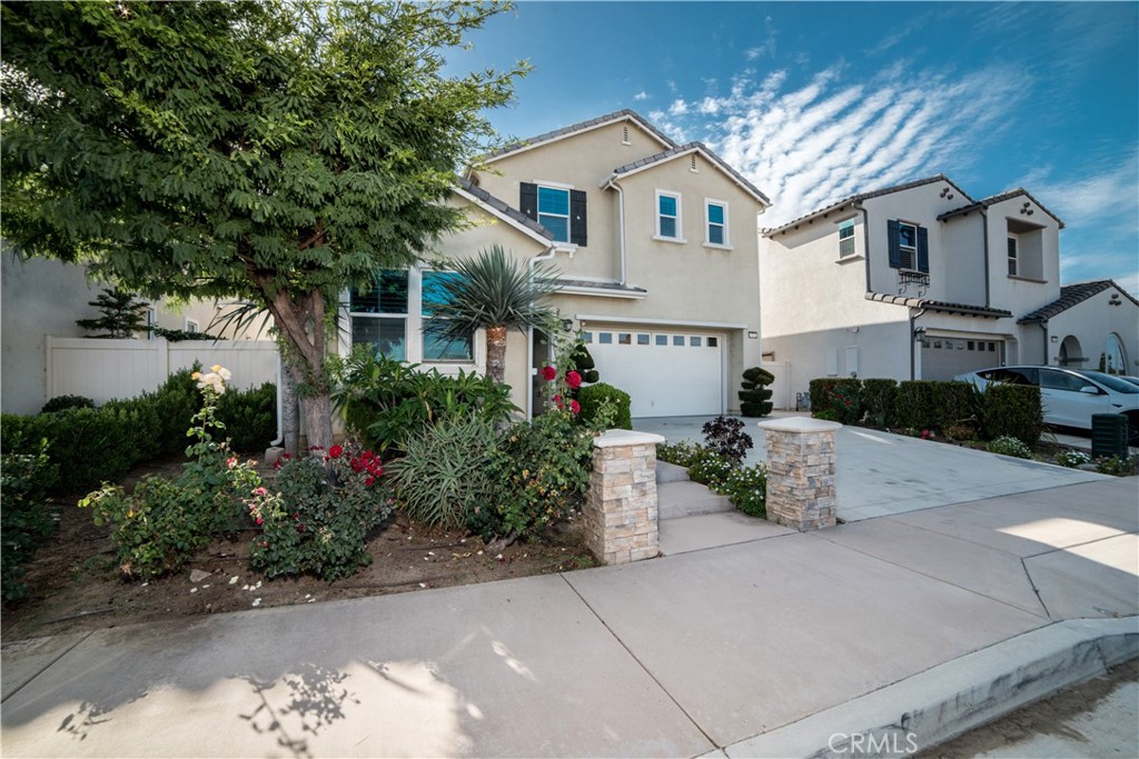 15762 Kingston