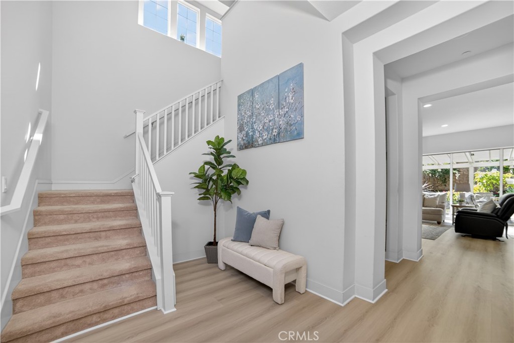 15762 Kingston