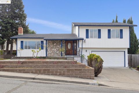 Photo of 127 Seville St St, Vallejo, CA 94591 (MLS # 41115747) Photo of 127 Seville St St, Vallejo, CA 94591 (MLS # 41115747)