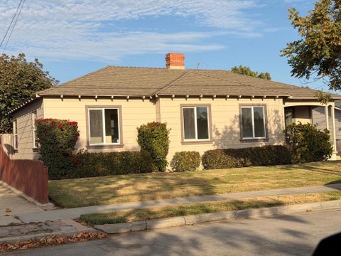 Photo of 328 Noice Drive, Salinas, CA 93906 (MLS # ML82064446)