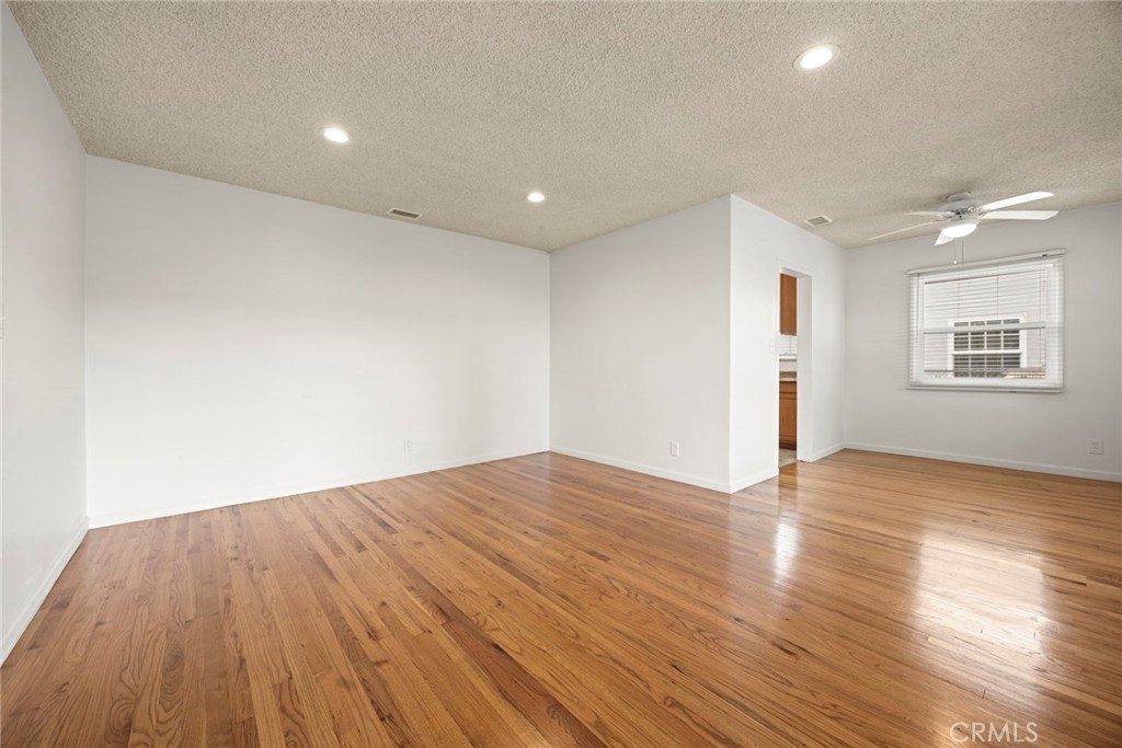 6113 Greenmeadow Road