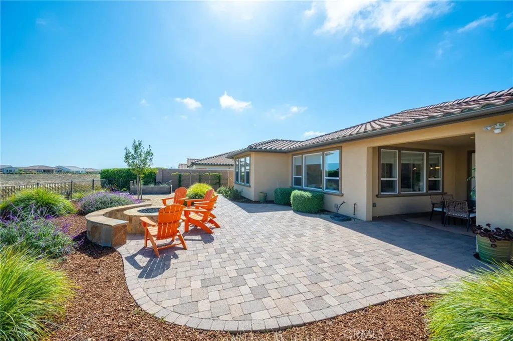 Nipomo, California 93444, United States, 2 Bedrooms Bedrooms, ,2 BathroomsBathrooms,Residential,Active,223285