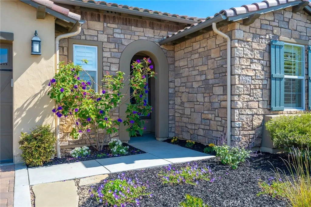 Nipomo, California 93444, United States, 2 Bedrooms Bedrooms, ,2 BathroomsBathrooms,Residential,Active,223285