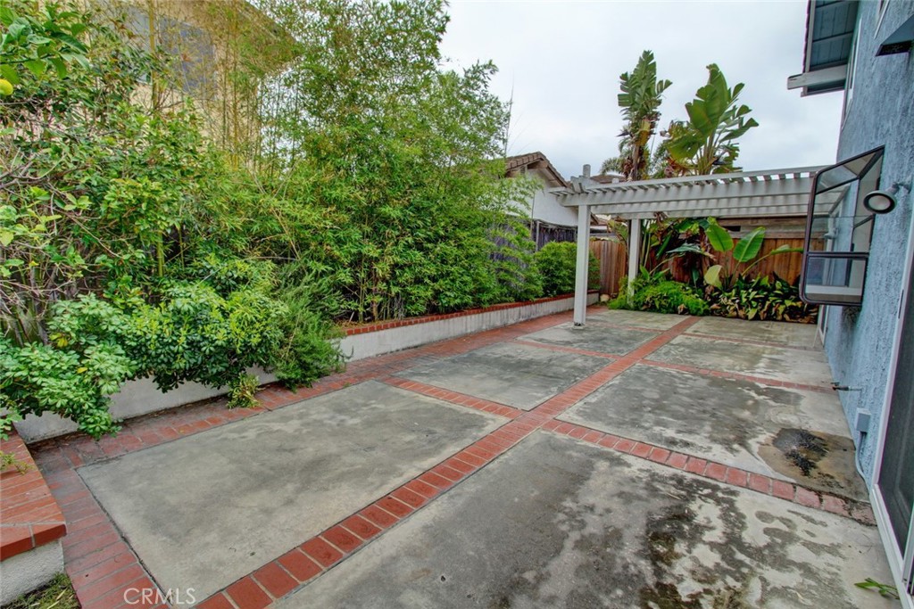 Patio Homes (WB) (PT) - Residential Lease