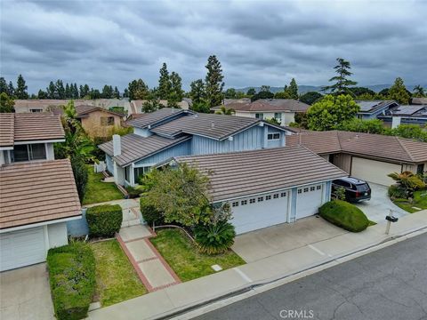 8 Sparrowhawk Irvine CA 92604