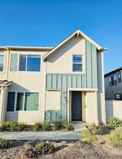 Photo of 27637 Ensemble Pl, Valencia, CA 91381 (MLS # SB26075647)