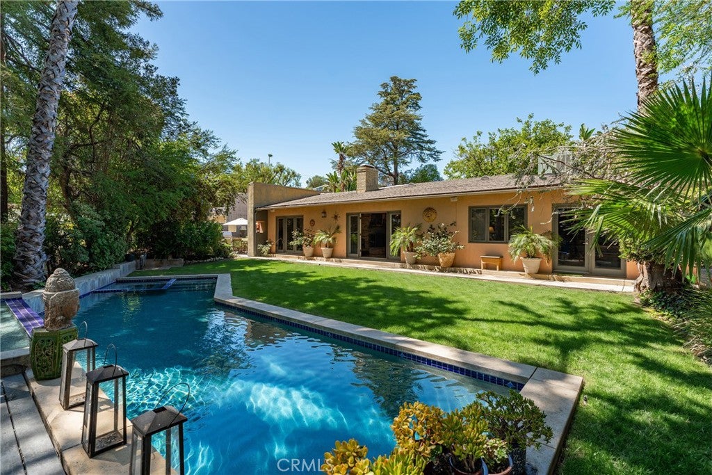 4956 Hood Drive