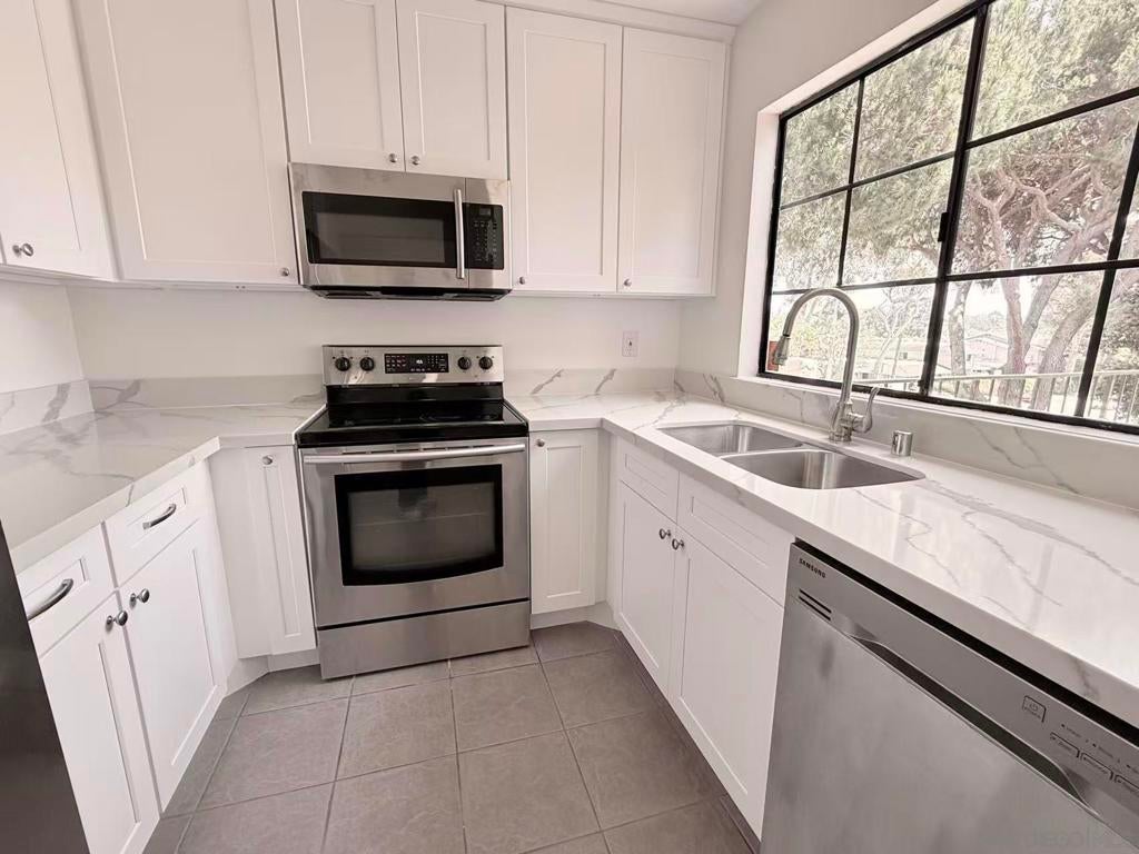 4240 Porte De Merano 71